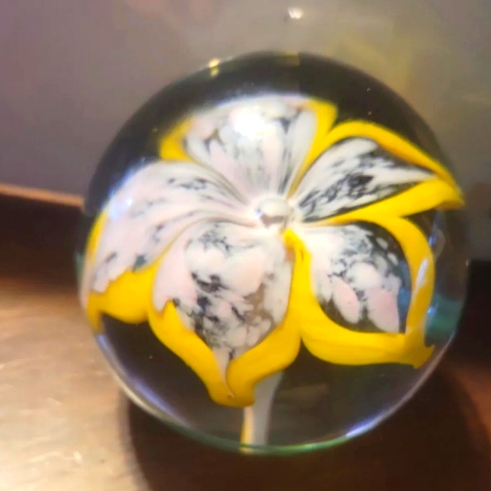 Hand Blown Art Glass Paperweight Pink Yellow Flower Controlled Bubbles 3"